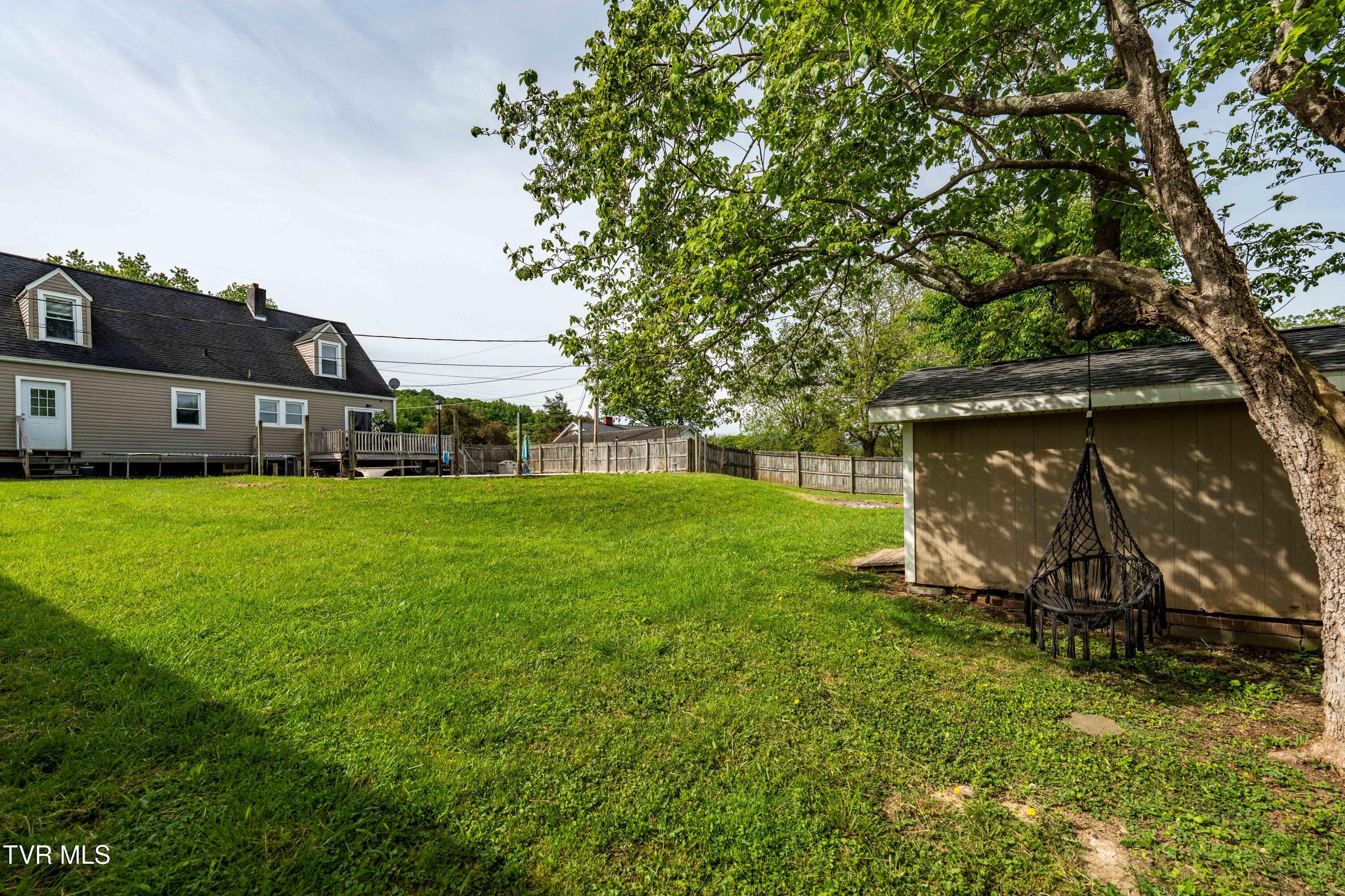 1058 Smalling Road Johnson City, TN 37601 - Photo 54 of 56 1058 Smalling (21 of 57)