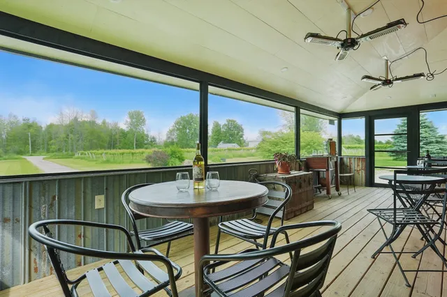 $975,000 | 85 Shrine Road, Isle La Motte, VT 05463