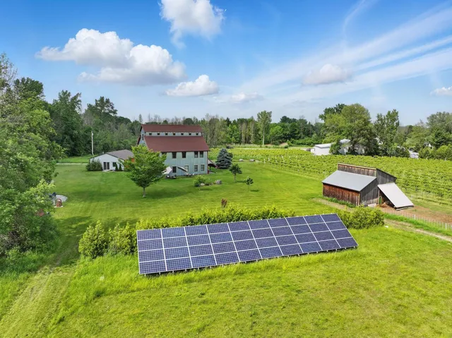 $975,000 | 85 Shrine Road, Isle La Motte, VT 05463