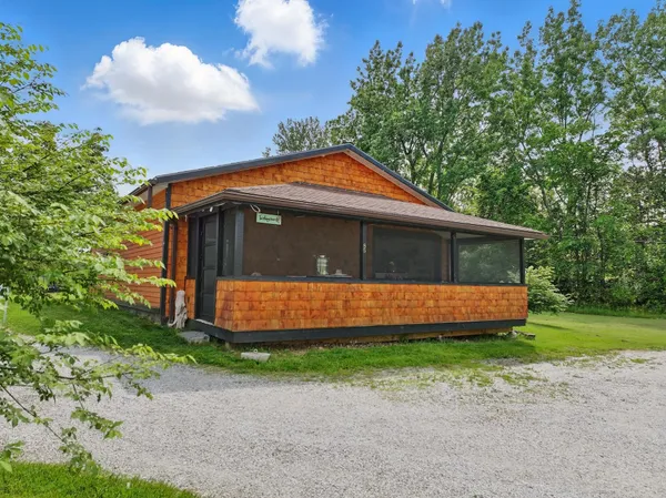 $975,000 | 85 Shrine Road, Isle La Motte, VT 05463