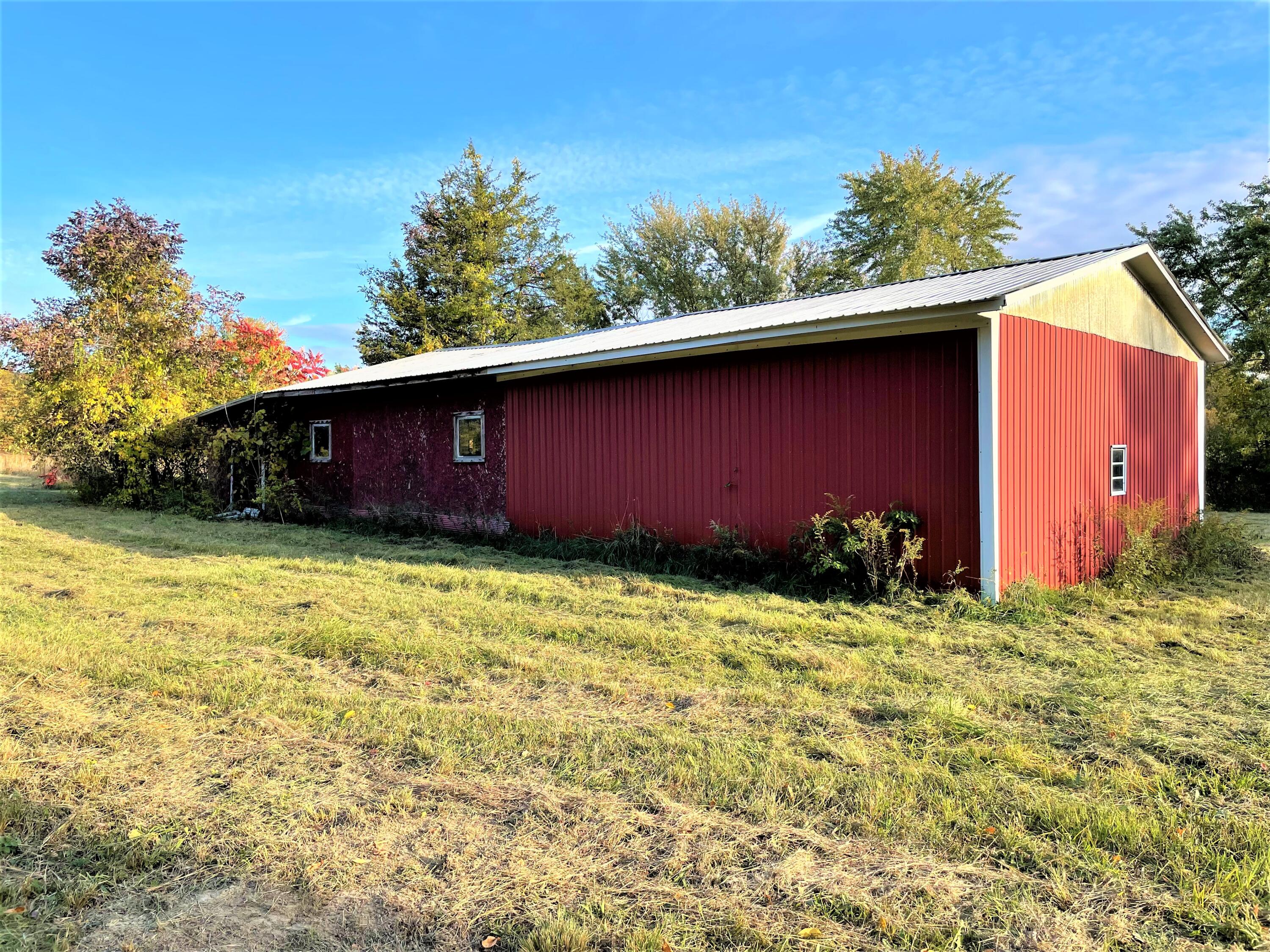 Three Carpenter Road Three Oaks, MI 49128 - Photo 5 of 7 IMG_3952 (002)