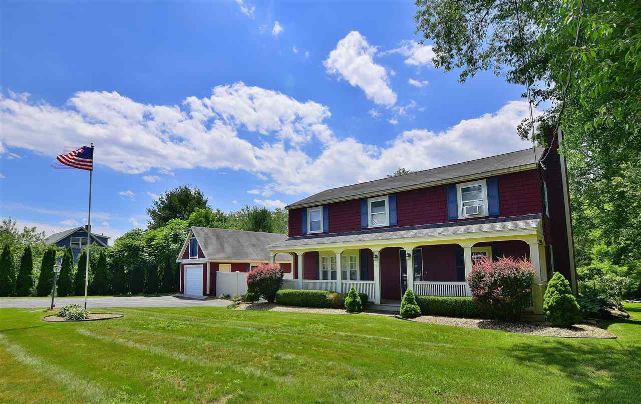 8 Post Road North Hampton, NH 03862 - Photo 1 of 36