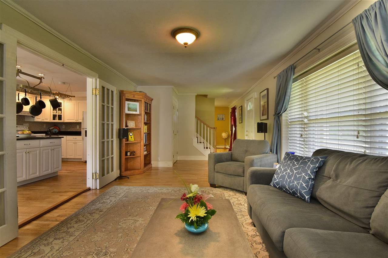 8 Post Road North Hampton, NH 03862 - Photo 11 of 36