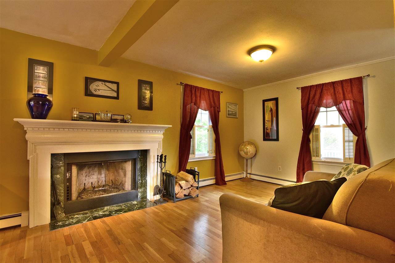 8 Post Road North Hampton, NH 03862 - Photo 15 of 36