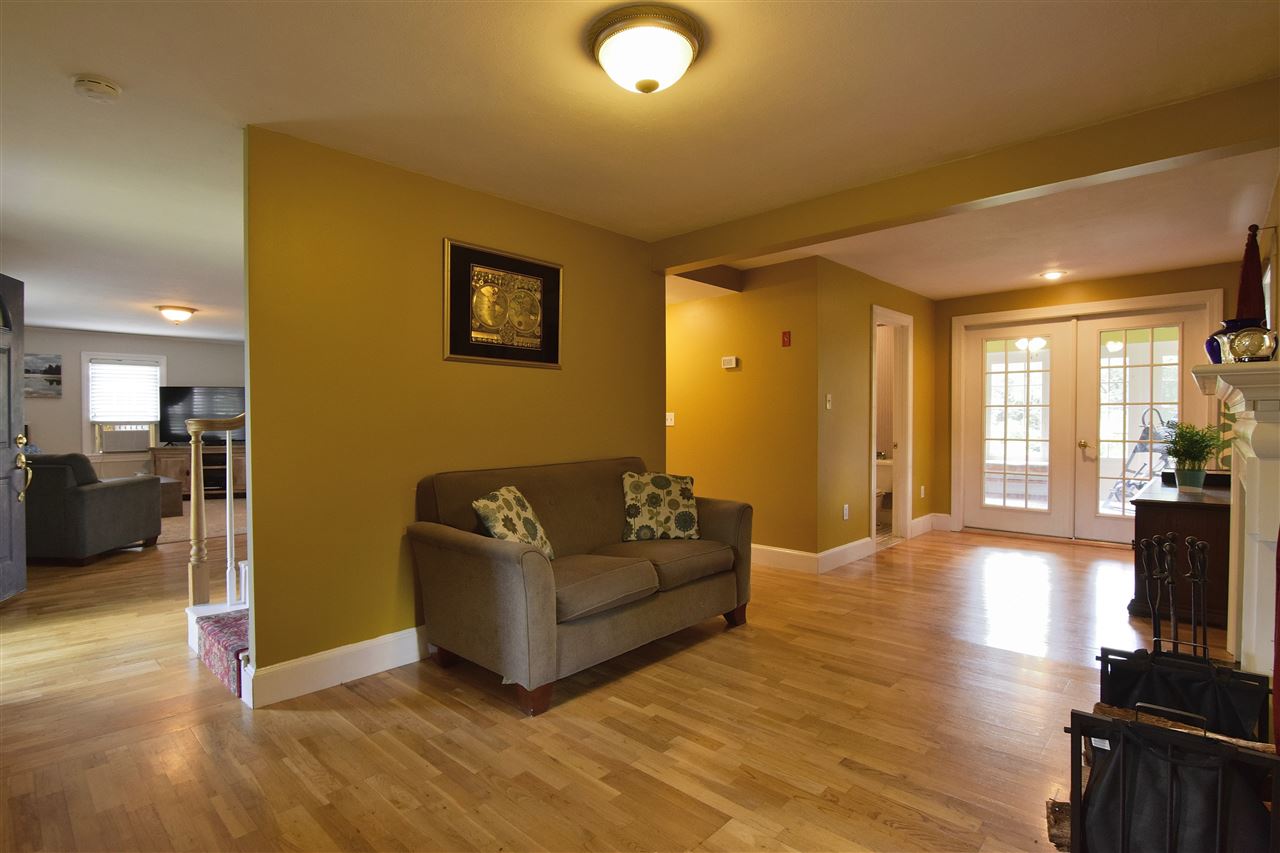 8 Post Road North Hampton, NH 03862 - Photo 18 of 36