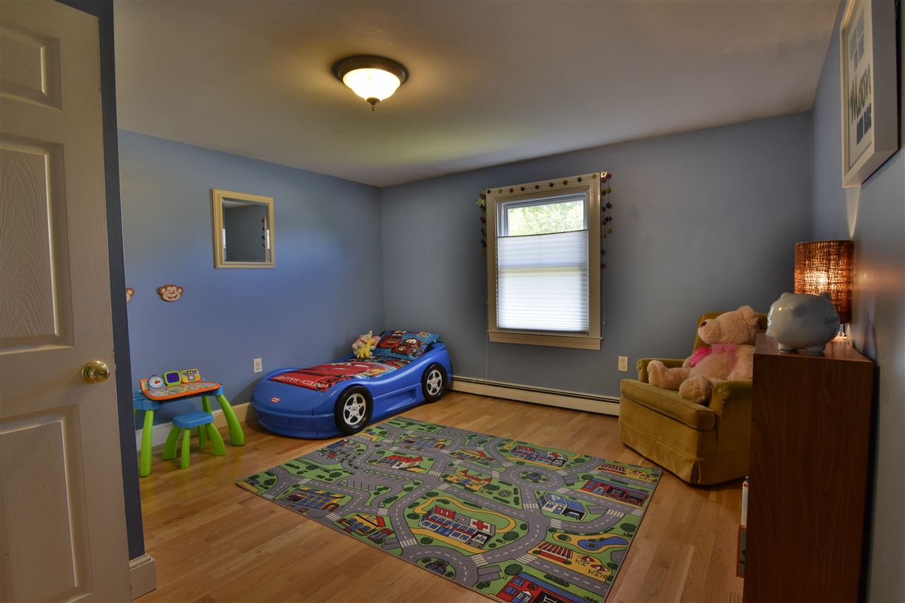 8 Post Road North Hampton, NH 03862 - Photo 33 of 36