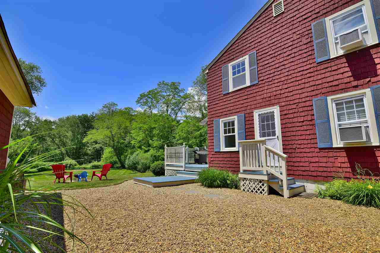 8 Post Road North Hampton, NH 03862 - Photo 5 of 36