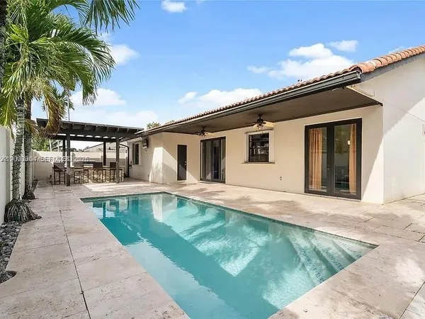 $5,000 | 8978 Northwest 152nd Lane, Miami Lakes, FL 33018