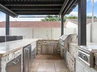 $5,000 | 8978 Northwest 152nd Lane, Miami Lakes, FL 33018