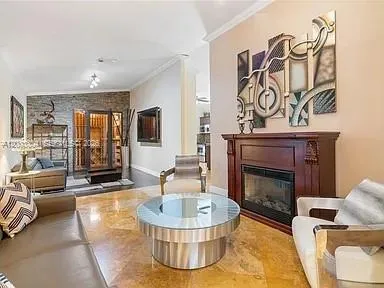 $5,000 | 8978 Northwest 152nd Lane, Miami Lakes, FL 33018