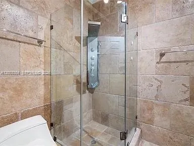 $5,000 | 8978 Northwest 152nd Lane, Miami Lakes, FL 33018