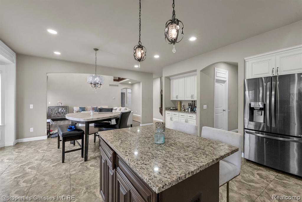 21852 Rio Grande Drive Macomb, MI 48044 - Photo 16 of 37 Gallery Image 16