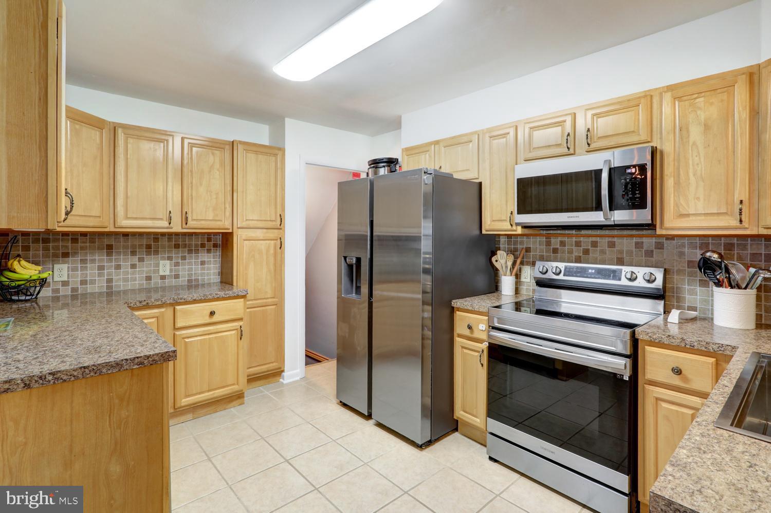 508 Spring Avenue Lititz, PA 17543 - Photo 12 of 34 Gallery Image 12