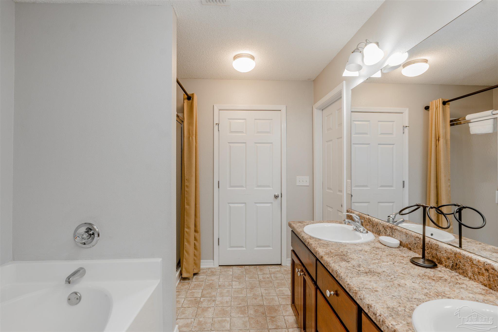 3336 Wasatch Range Loop Pensacola, FL 32526 - Photo 20 of 31 Gallery Image 20
