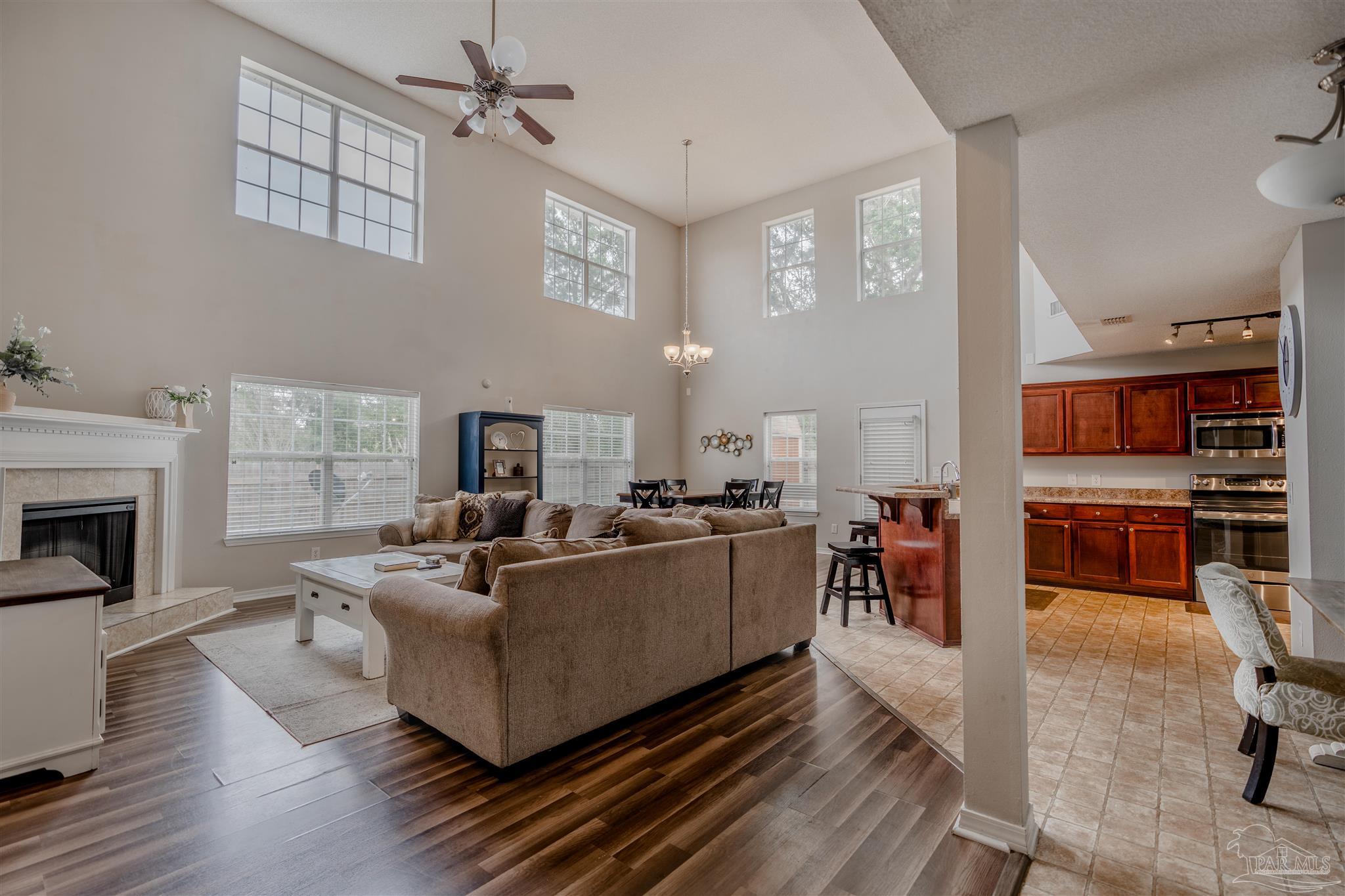 3336 Wasatch Range Loop Pensacola, FL 32526 - Photo 4 of 31 Gallery Image 4