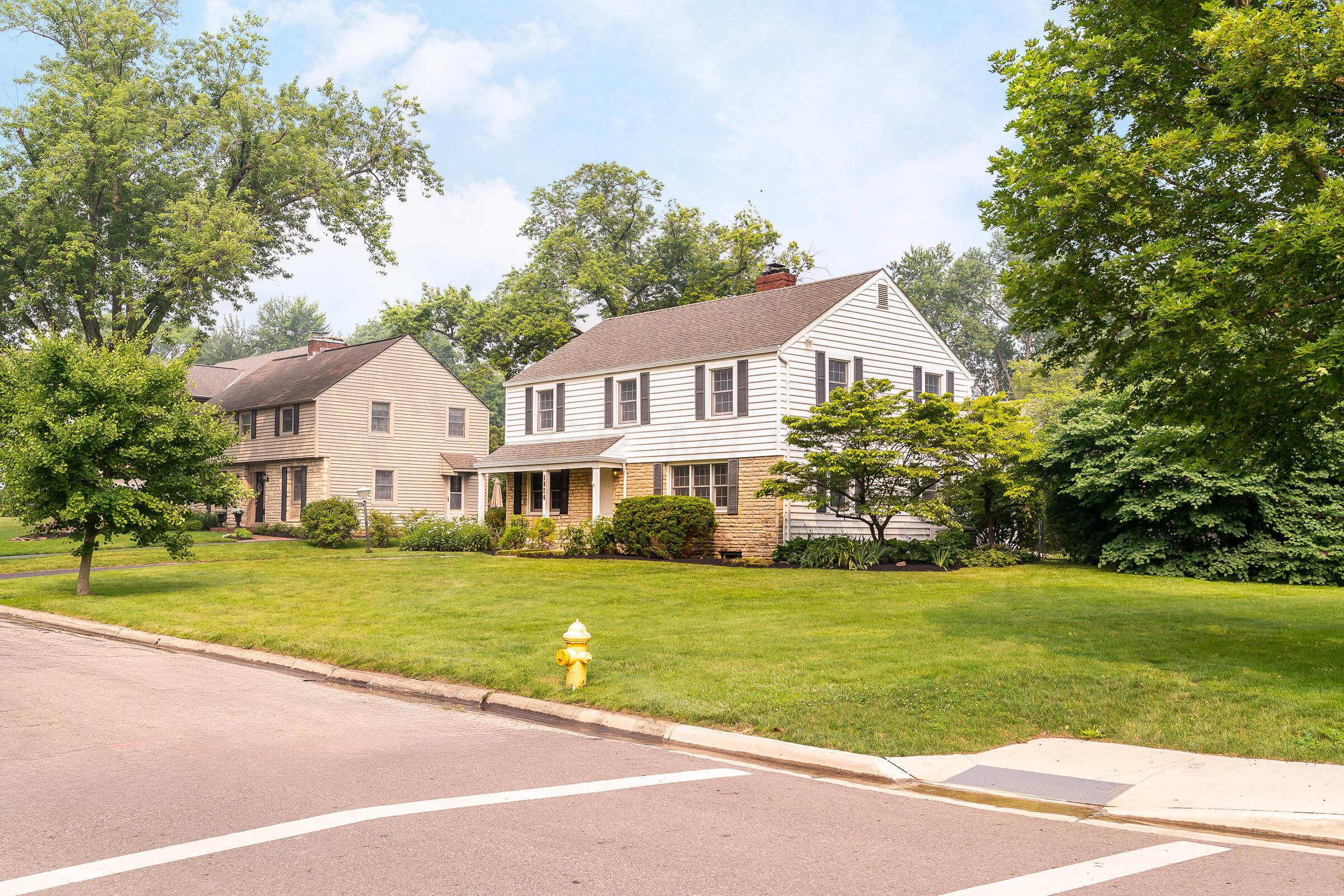 1824 Suffolk Road Columbus, OH 43221 - Photo 8 of 40 1824 Suffolk Rd-43