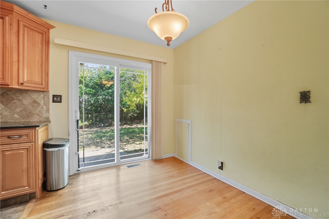 229 South Bromfield Road Kettering, OH 45429 - Photo 14 of 57