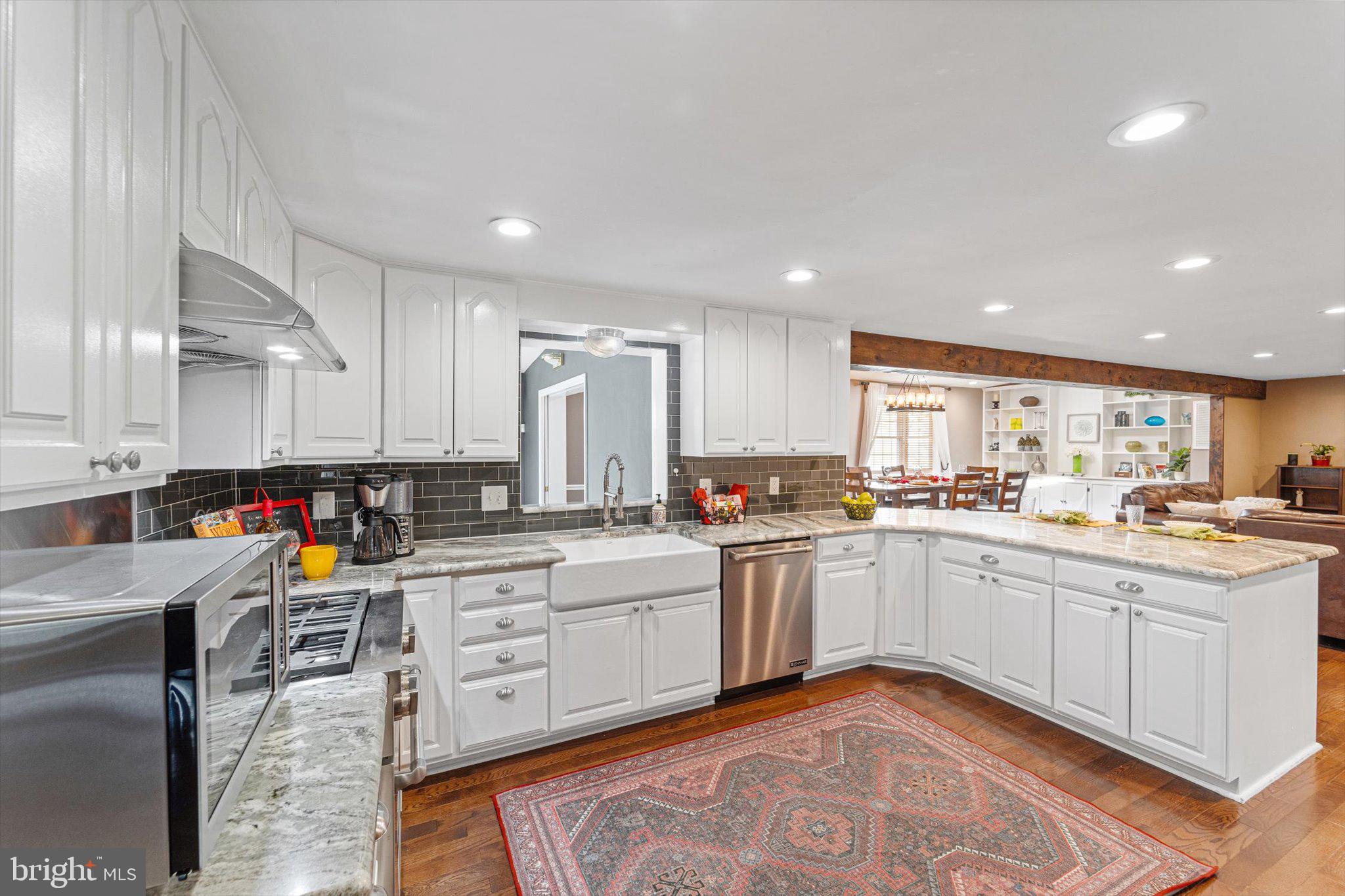 7561 Vogels Way Springfield, VA 22153 - Photo 20 of 79 RECESSED LIGHTING