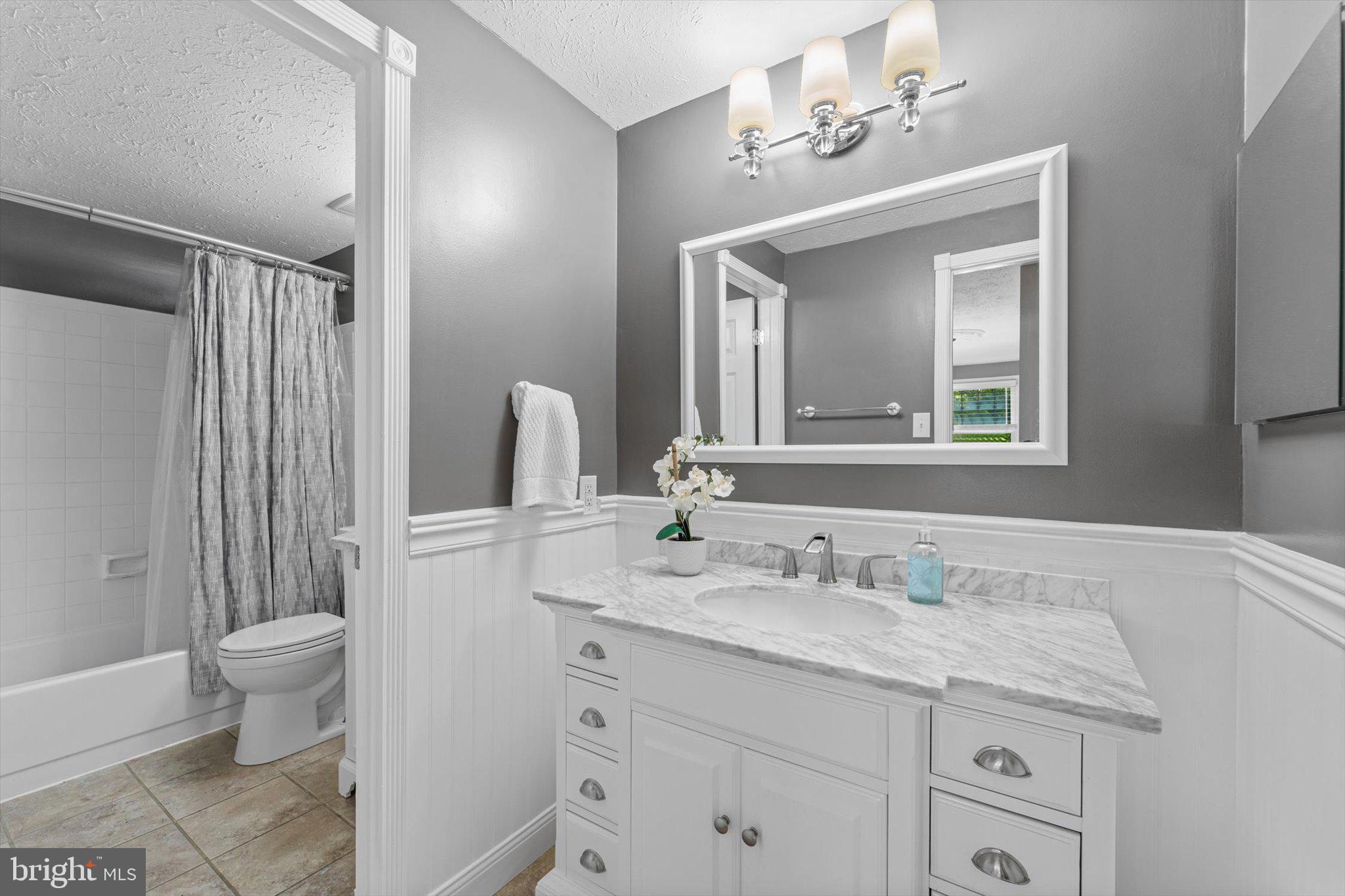 7561 Vogels Way Springfield, VA 22153 - Photo 48 of 79 SECOND FULL BATHROOM