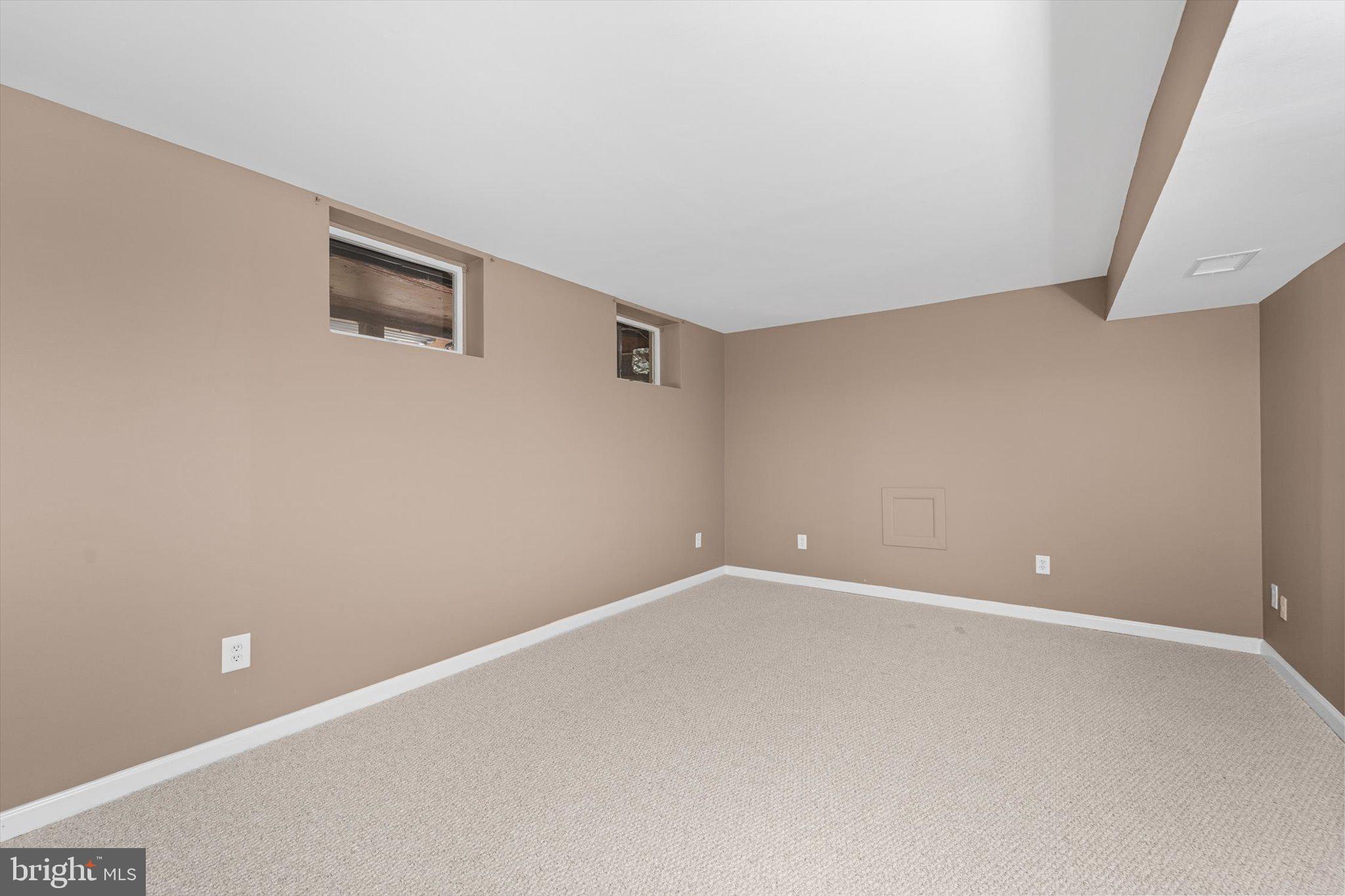 7561 Vogels Way Springfield, VA 22153 - Photo 63 of 79 Gallery Image 63