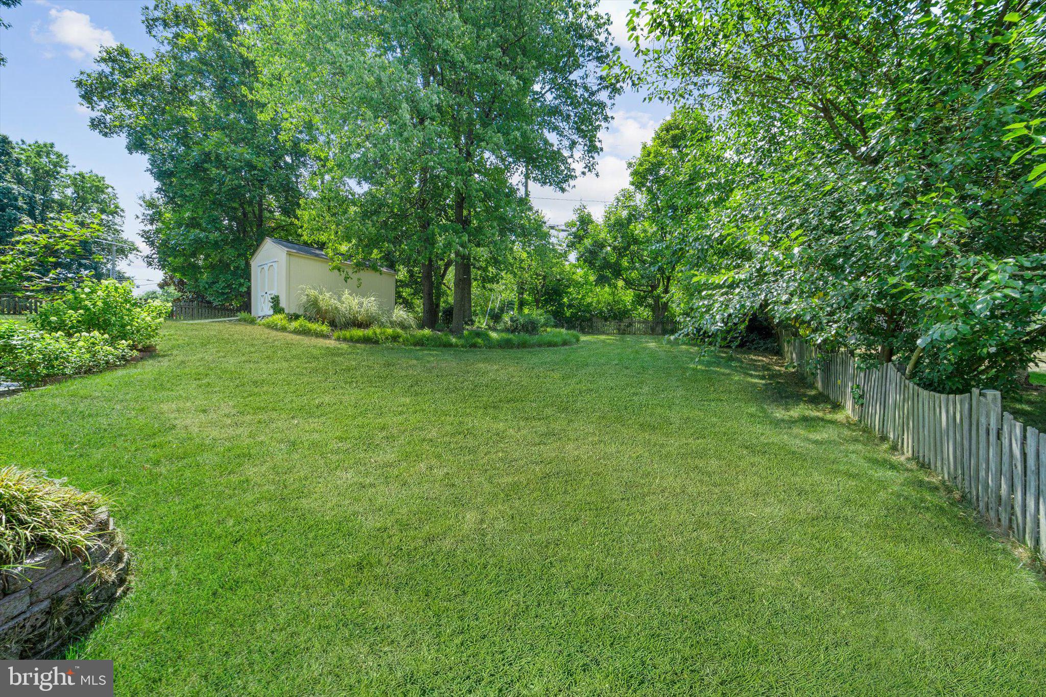 7561 Vogels Way Springfield, VA 22153 - Photo 72 of 79 FENCED BACK YARD