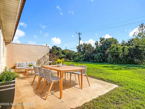 a outdoor view with a sitting space