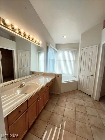 $2,195 | 301 Butterworth Court, Henderson, NV 89052