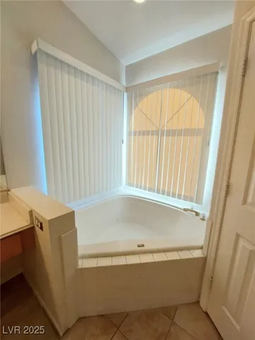 $2,195 | 301 Butterworth Court, Henderson, NV 89052