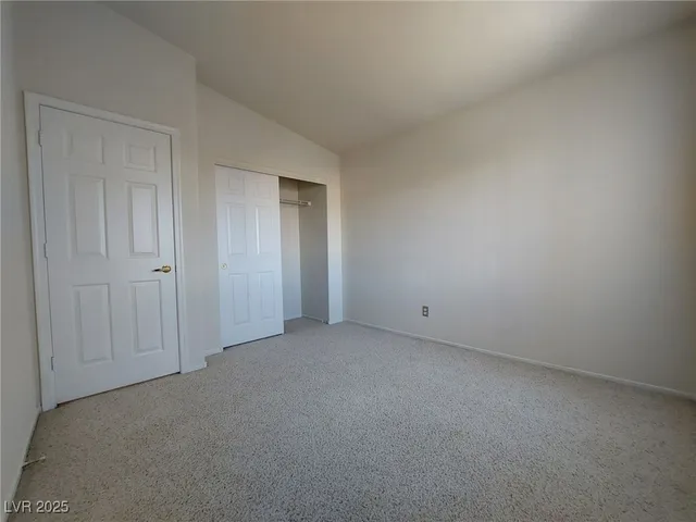 $2,195 | 301 Butterworth Court, Henderson, NV 89052