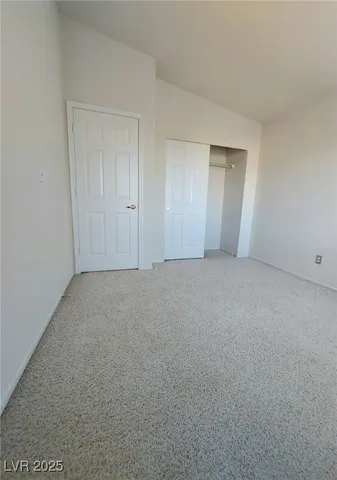 $2,195 | 301 Butterworth Court, Henderson, NV 89052