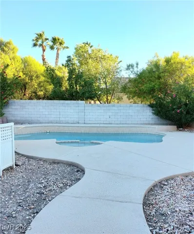 $2,195 | 301 Butterworth Court, Henderson, NV 89052