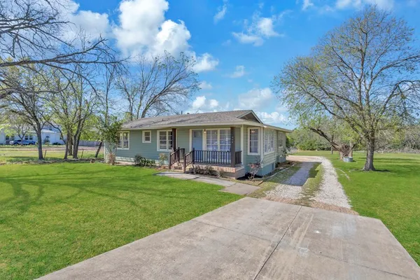 $349,900 | 1309 Sloan Street, Taylor, TX 76574
