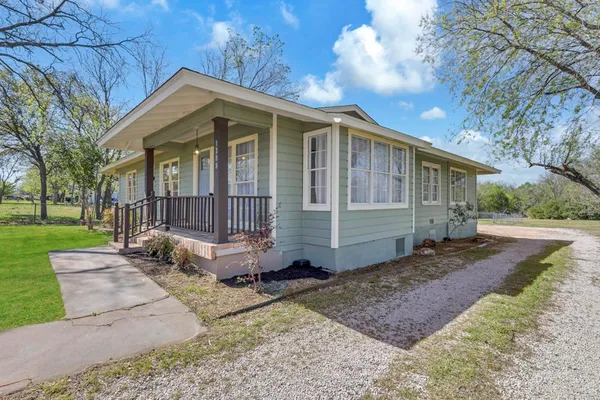 $349,900 | 1309 Sloan Street, Taylor, TX 76574