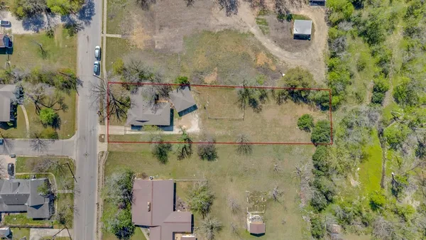 $349,900 | 1309 Sloan Street, Taylor, TX 76574