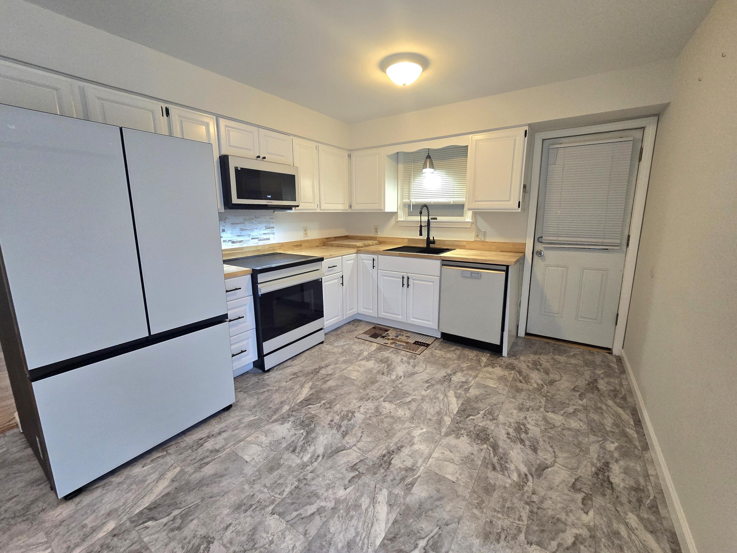 20 Ruth Avenue Hampden, ME 04444 - Photo 12 of 48 20260512_183326