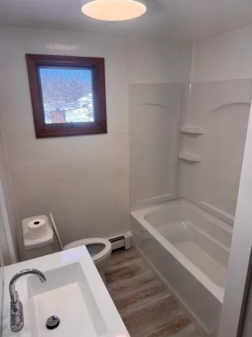 $2,500 | 66 Beaver Street, Unit 2, Manchester, NH 03104