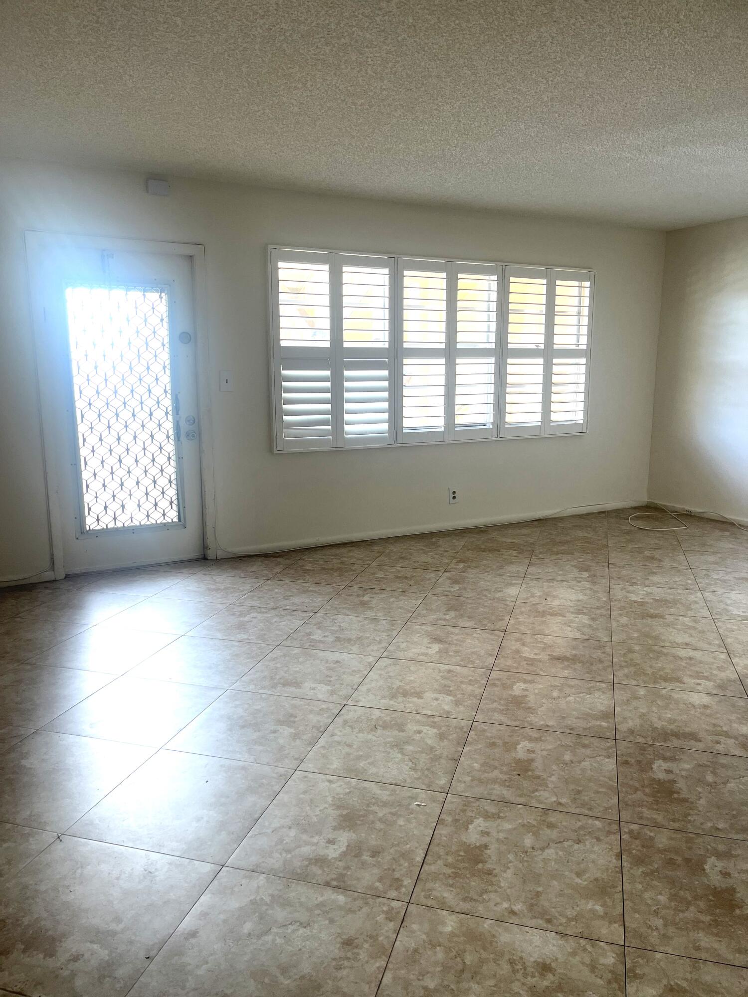 2029 Wolverton East Boca Raton, FL 33434 - Photo 7 of 17 2029 00014