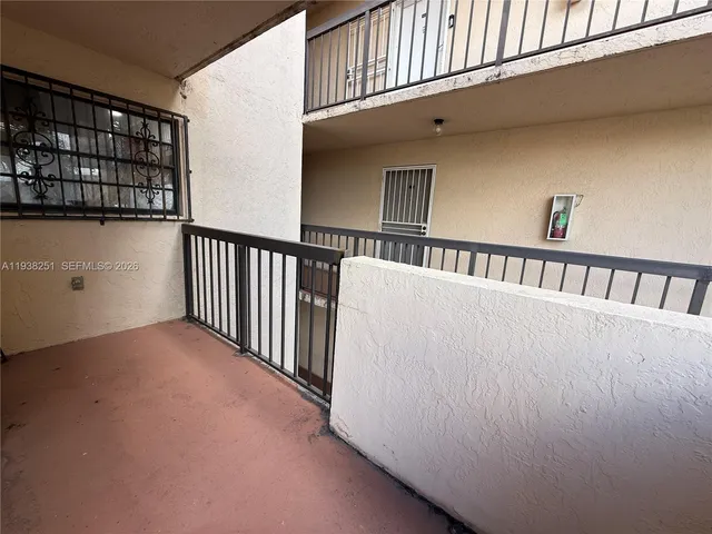 $320,000 | 995 Southwest 84th Avenue, Unit 304, Miami, FL 33144