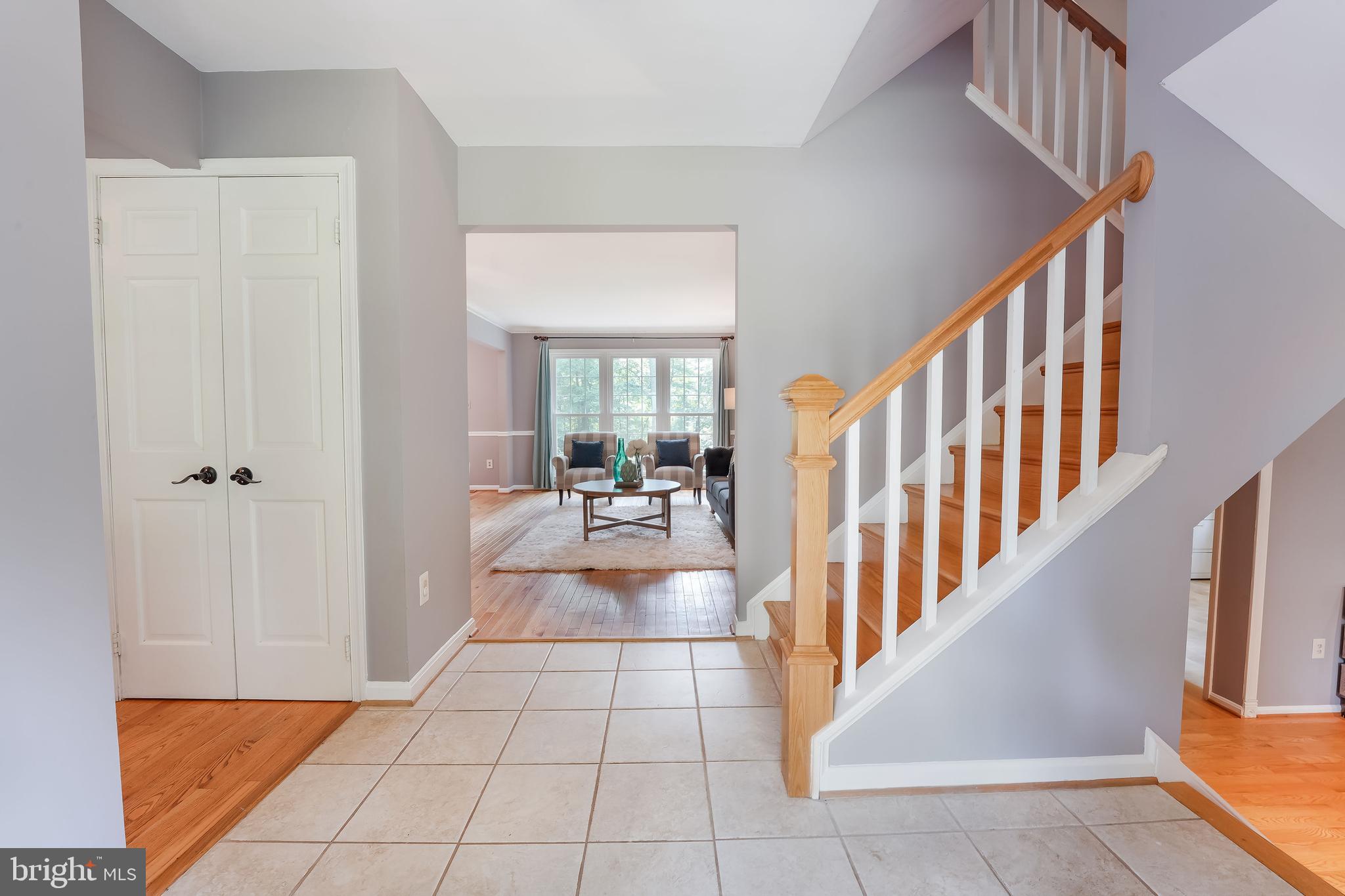 11825 Vale Road Oakton, VA 22124 - Photo 3 of 37 Gallery Image 3