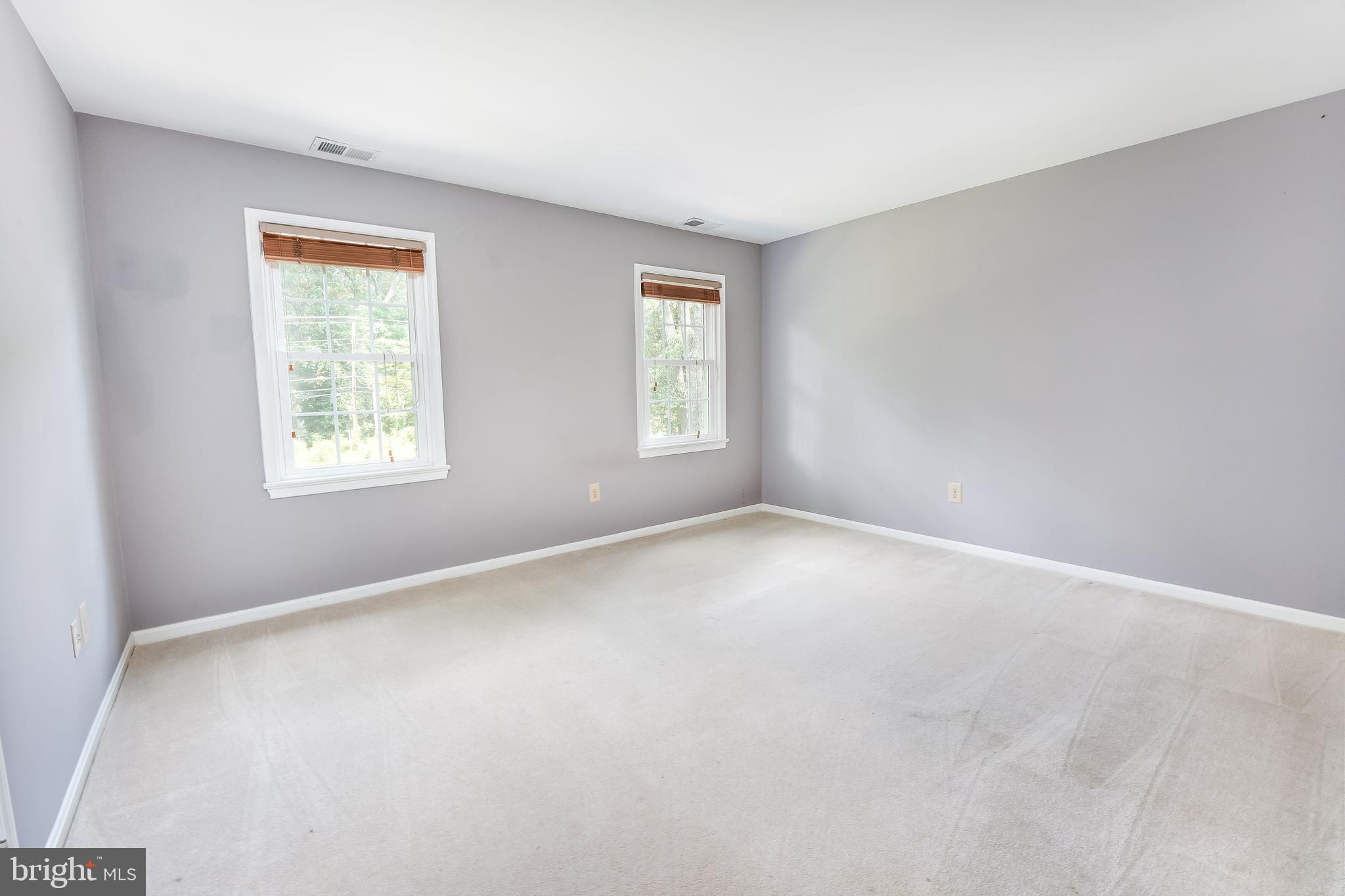 11825 Vale Road Oakton, VA 22124 - Photo 30 of 37 Gallery Image 30