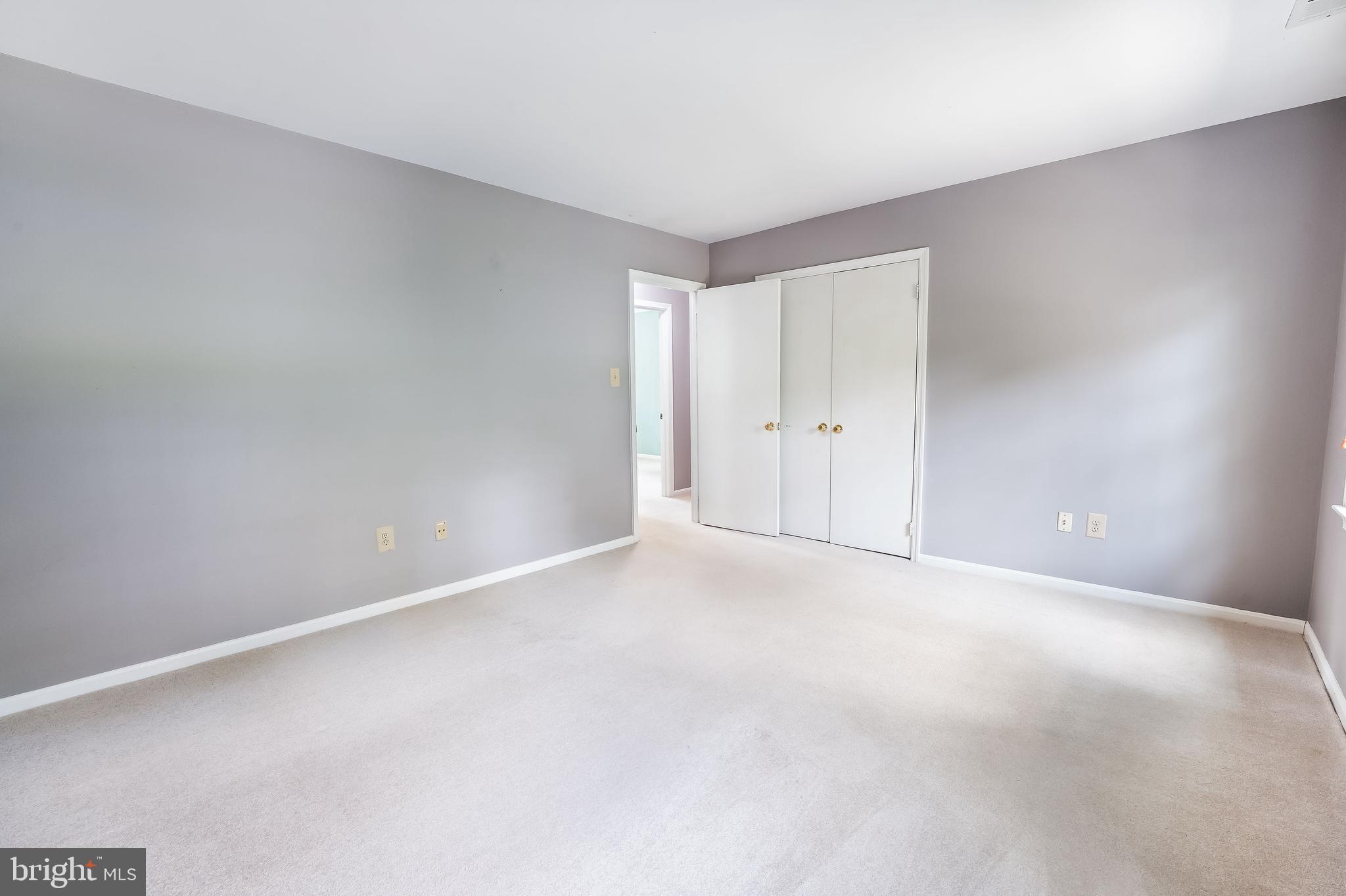 11825 Vale Road Oakton, VA 22124 - Photo 31 of 37 Gallery Image 31