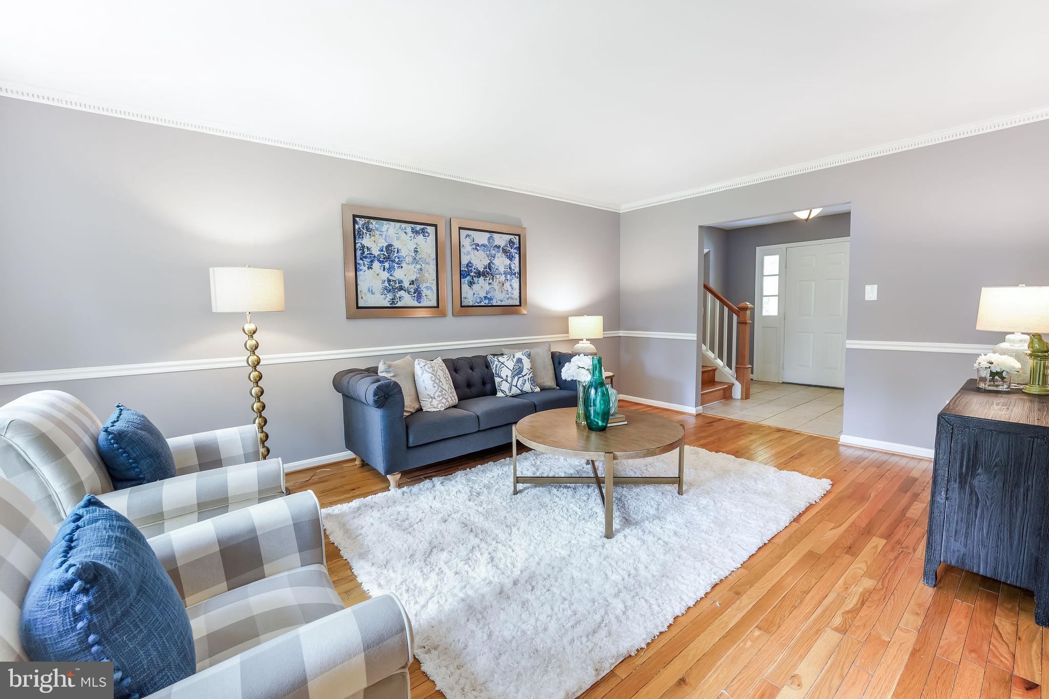 11825 Vale Road Oakton, VA 22124 - Photo 6 of 37 Gallery Image 6