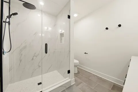 $1,499,500 | 1953 West Summerdale Avenue, Chicago, IL 60640