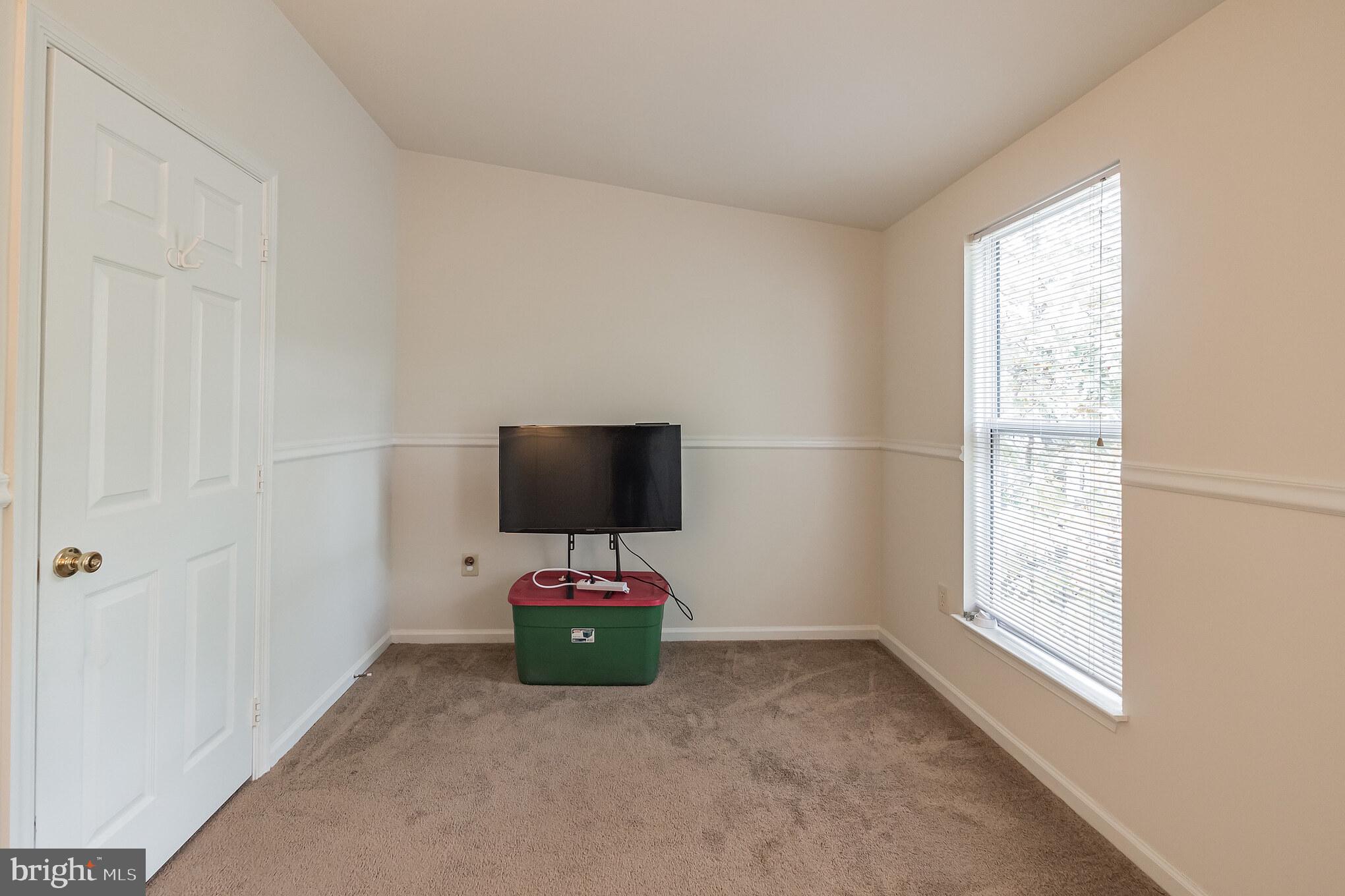 215 Sycamore Ridge Road Laurel, MD 20724 - Photo 17 of 32 Gallery Image 17