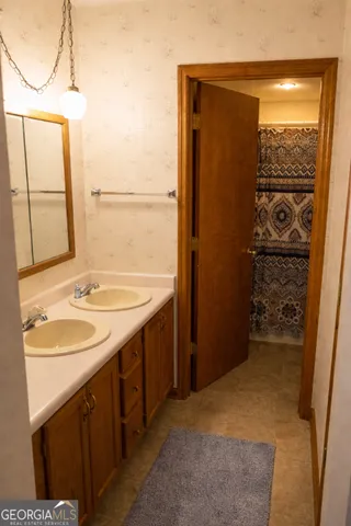 $295,000 | 115 Whispering Woods, Thomasville, GA 31757