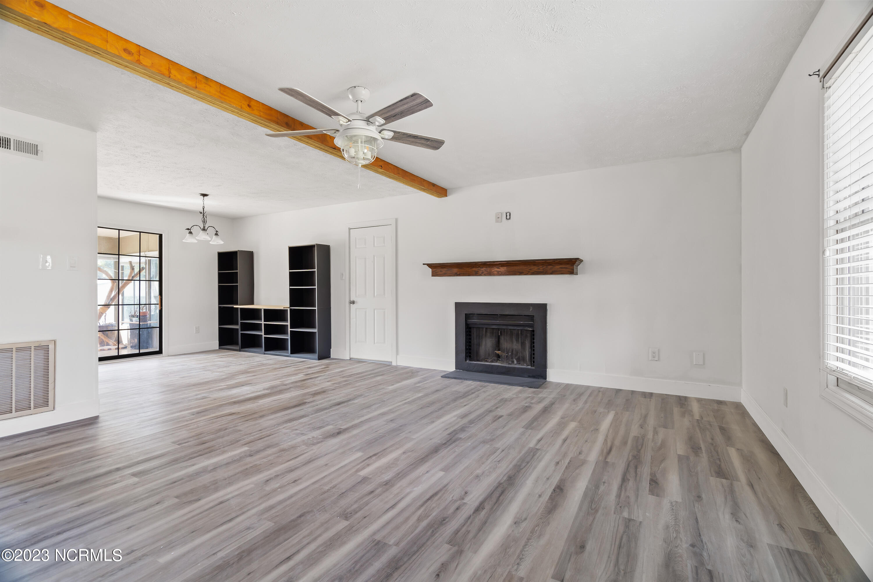 108 Avon Drive Hubert, NC 28539 - Photo 5 of 30 5
