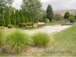 3223 Conifer Drive Springfield, IL 62711 - Photo 7 of 12