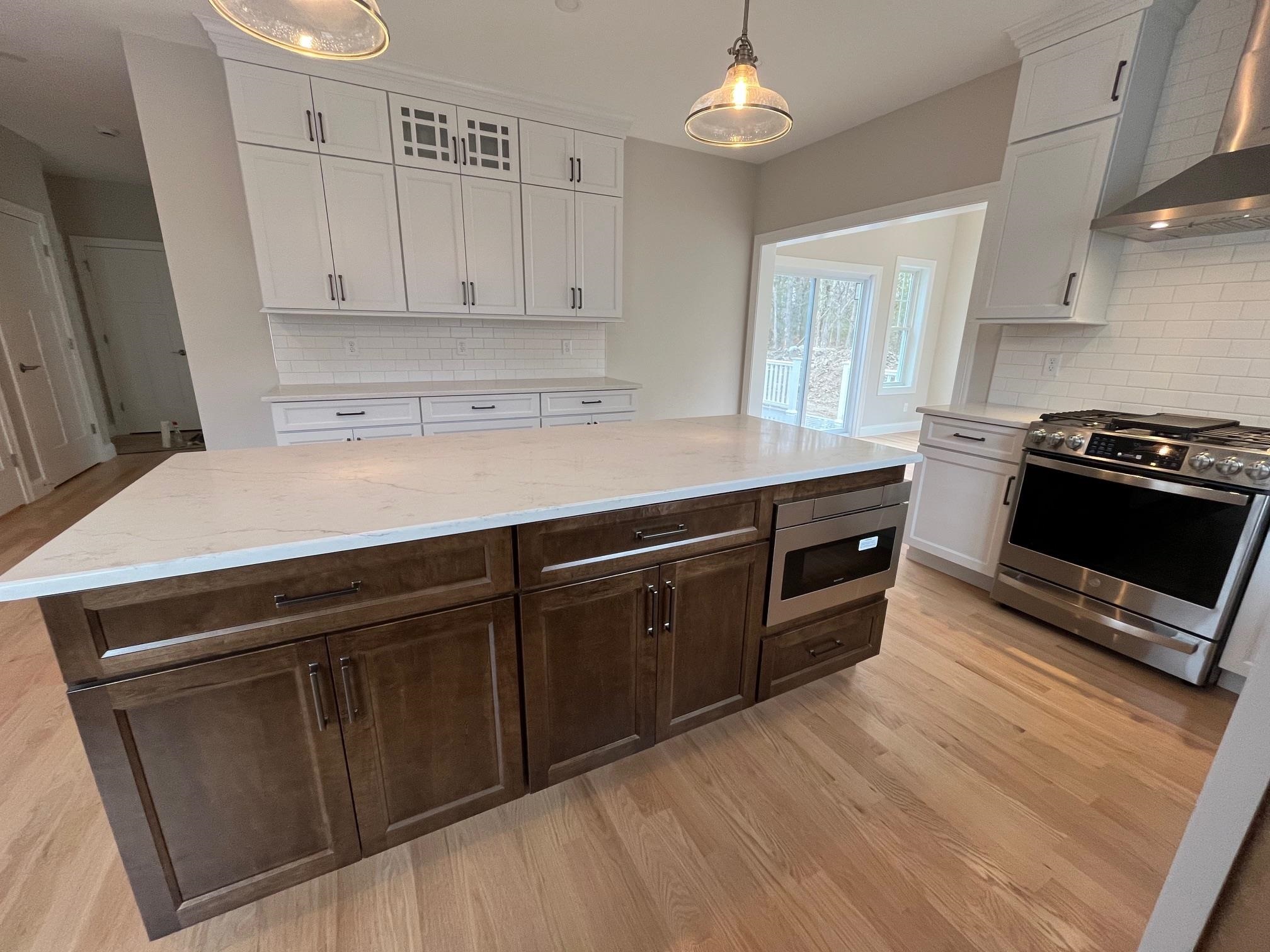 3 Kinsman Lane Windham, NH 03087 - Photo 3 of 10