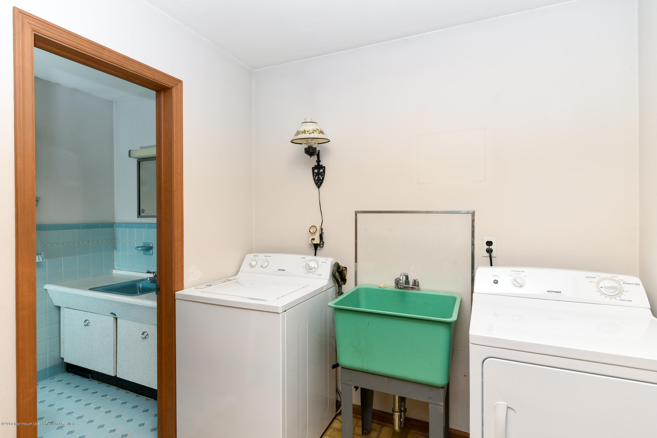 2 Green Hill Road Colts Neck, NJ 07722 - Photo 15 of 30 a utility room with dryer and washer