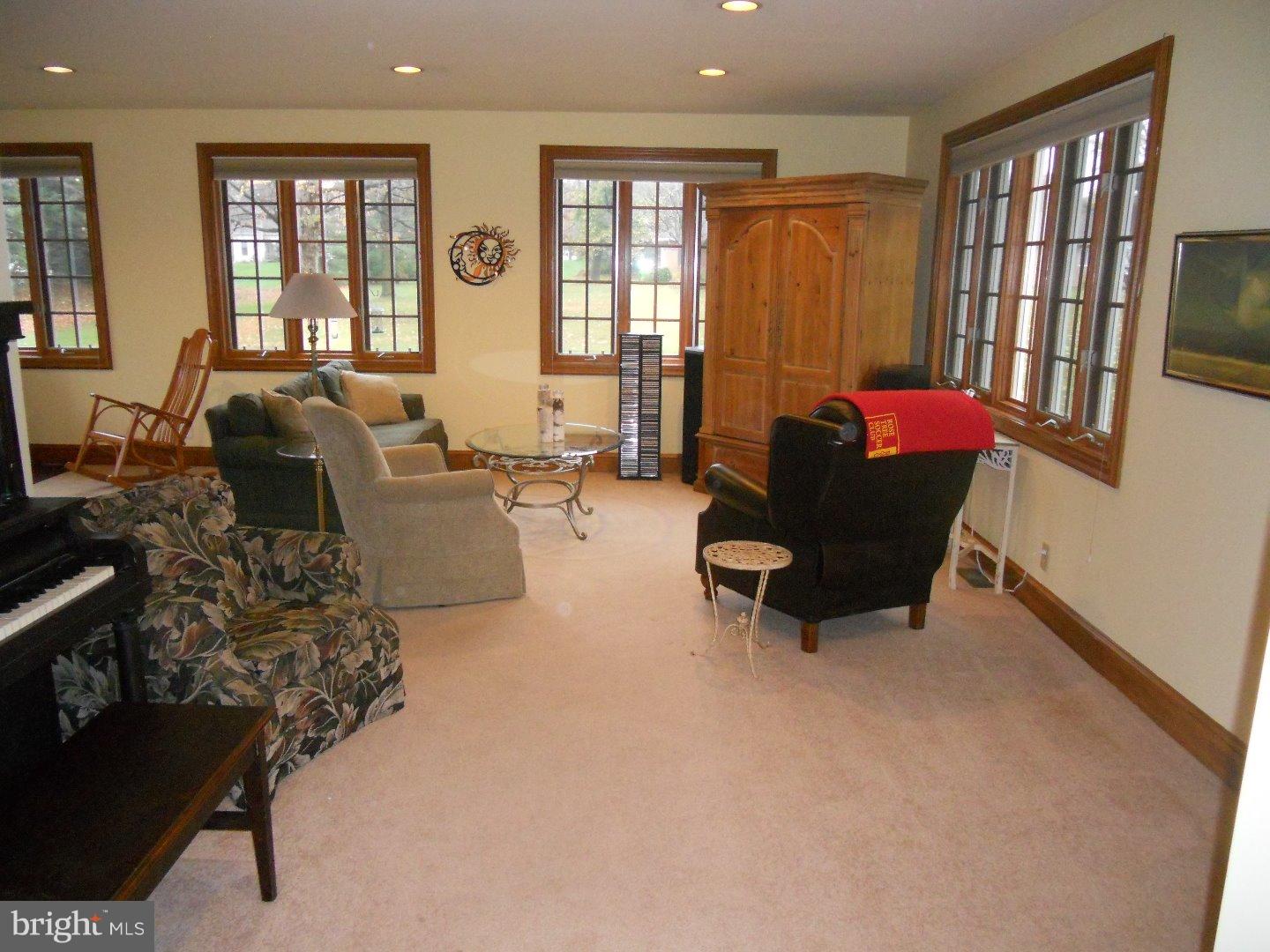 333 State Road Media, PA 19063 - Photo 9 of 21 Family Room